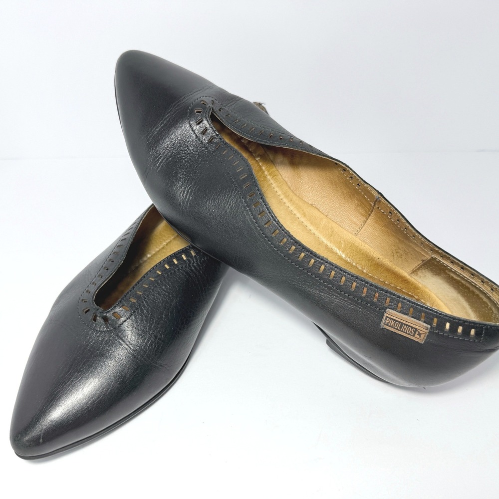 Pikolinos Black Leather Pointed Toe Perforated V-Cut Ballet Flats EU 41 US 10